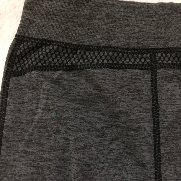 Dark grey sport Women’s leggings wide stitching side inserts high rise stretch - Picture 5 of 10